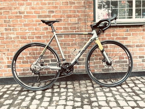Mosso GVL700 GRX