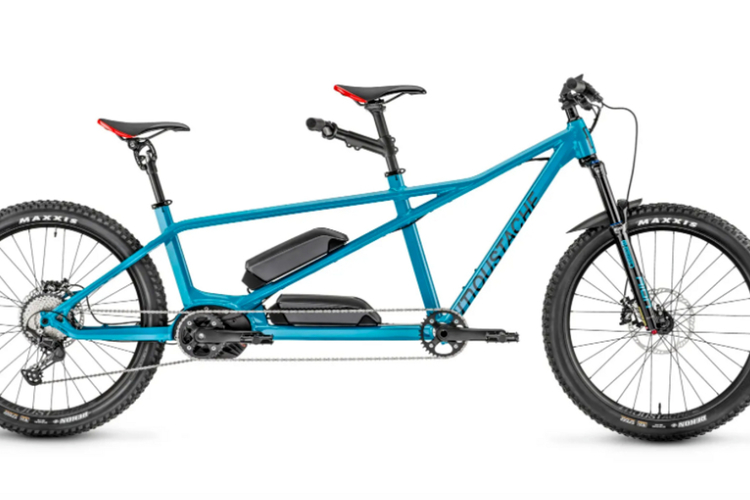 Moustache Samedi 27x2