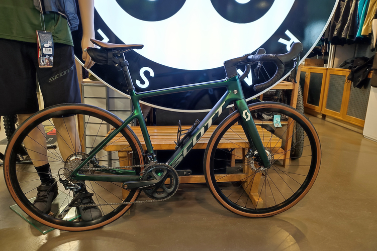 SCOTT ADDICT 20 DISC