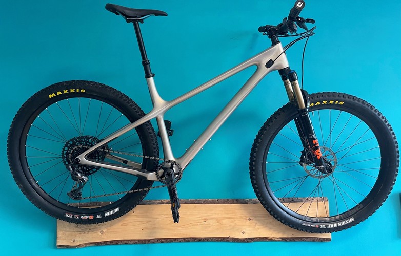 Yeti Cycles ARC