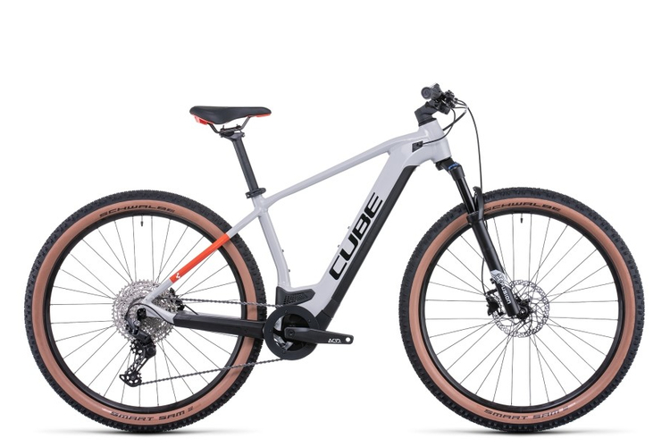 Cube Reaction hybrid 29 625wH