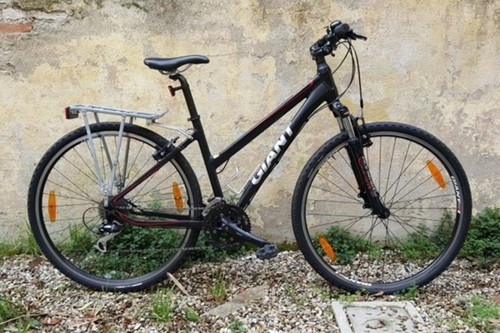 GIANT GIANT ROAM 2