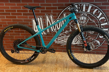 Yeti Cycles ARC