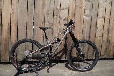 Commencal Clash