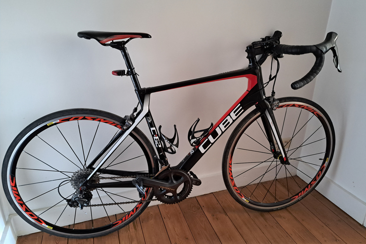 Cube Agree c 62 Carbon