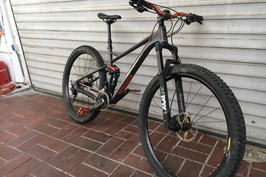Radon Skeen Trail 8.0