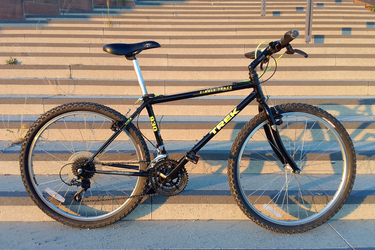 TREK SINGLE TRACK 930