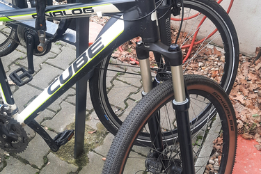 Cube Schwartz Grün MTB Hybrid