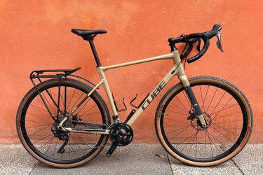 Cube Gravel Bike- Cube Nuroal Pro