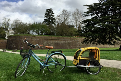 Noleggio TRAILER Yellow a Lucca