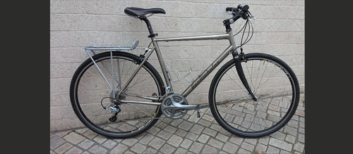 VanNicholas Titanium Touring